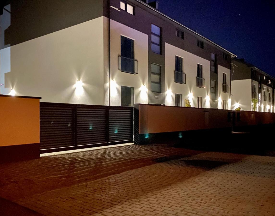 Квартира Подобово Uschhorod Exterior foto